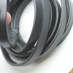 1 m Black flat Leather cord 10 mm wide x 2,5 mm thick