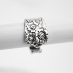 floral ring, Antique Silver