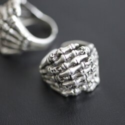 entwined skeletal Finger Ring, 2,3 cm Antique Silver