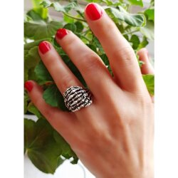 entwined skeletal Finger Ring, 2,3 cm Antique Silver