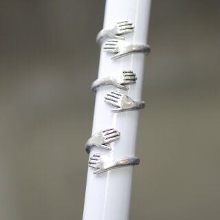 1 Baby Kinder Hndchen Hnde Ring Wickelring Altsilber