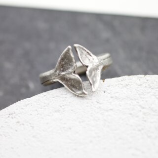 Whale Tail Ring, Antique Silver