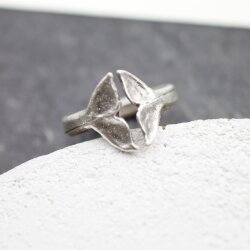 Whale Tail Ring, Antique Silver