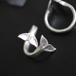 Whale Tail Ring, Antique Silver