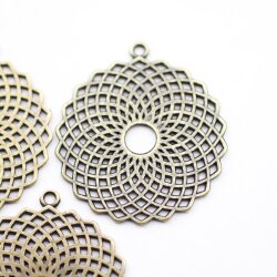 5 Torus Yantra Round Pendants 39 mm. altmessing