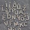 Süße Buchstaben Anhänger Charms mit Kristallen, Altsilber G