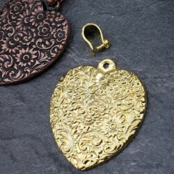 Heart with Flowers Pendant, Gold