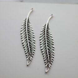 5 Silver leaf Charms, Long Leaf Charm Pendants