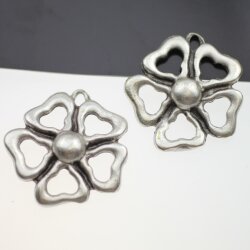 5 Antique Silver Flower Pendant, Flower Charms