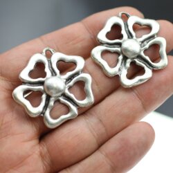 5 Antique Silver Flower Pendant, Flower Charms