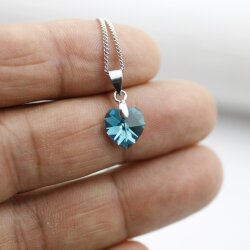 Blue Zircon Glam Herz Kette mit 10 mm Swarovski Kristallen, handgefertigt