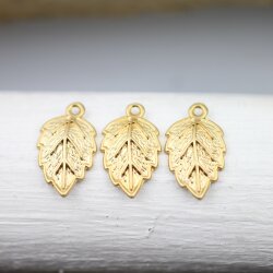 10 Leaf Charms Matte Gold