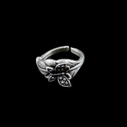 Silver eagle ring