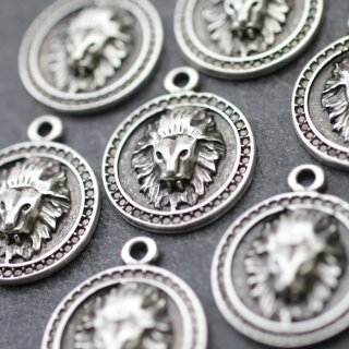 5 Antique Silver Lion Pendants, Lion Medallion, Lion Head