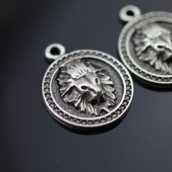 5 Antique Silver Lion Pendants, Lion Medallion, Lion Head