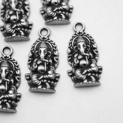 10 Ganesha Schmuckanhänger, dunkel Silber