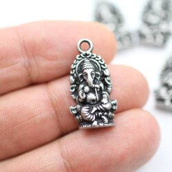 10 Ganesha Schmuckanhänger, dunkel Silber