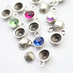 20 Antique Silver Pendants Settings for Swarovski and Preciosa Crystal 8 mm