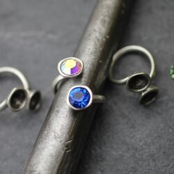 5 RingFassung für 8 mm Swarovski oder Preciosa Kristalle, altsilber